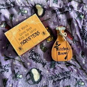 Halloween Witch Wood Decor